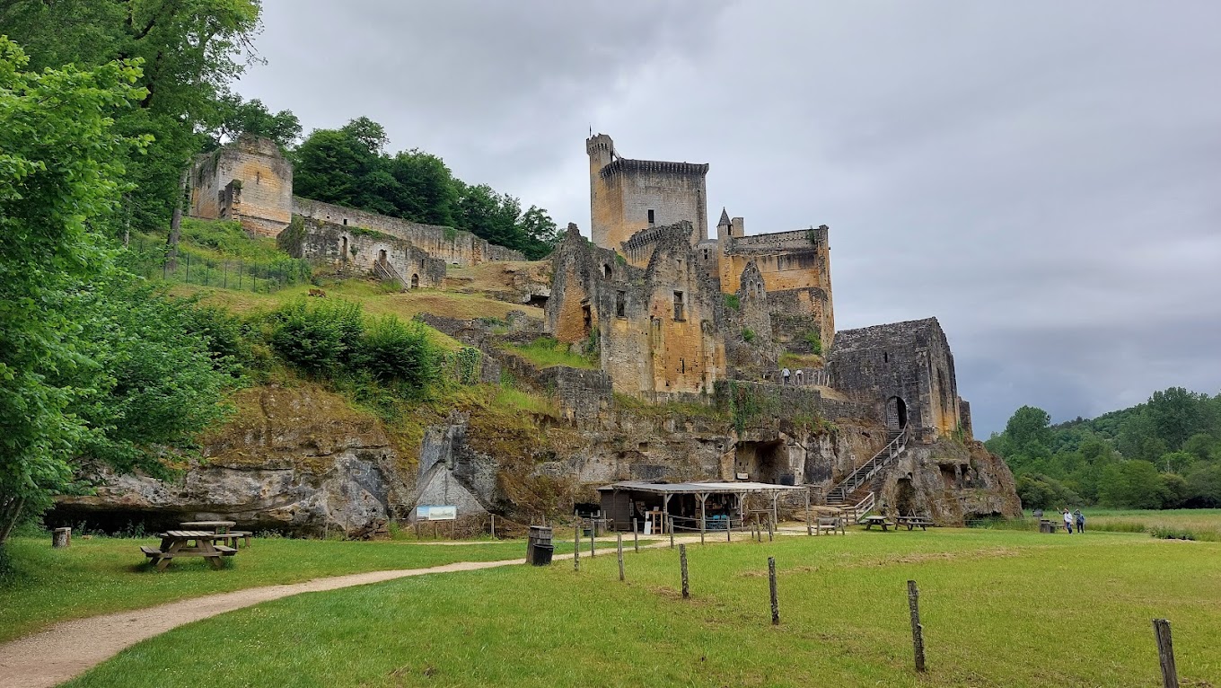chateau de commarques